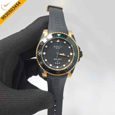Gucci DIVE Gold Black Date Edition Rubber Strap Swiss Watch