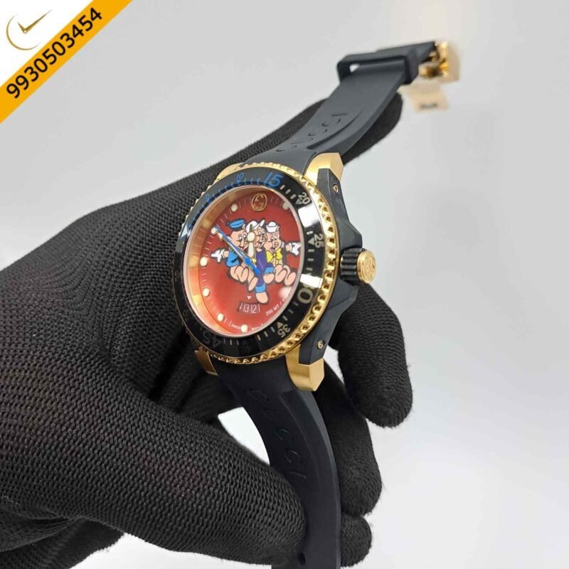Gucci DIVE Three Little Pigs Dial Black Rubber Strap Swiss Watch - Image 3