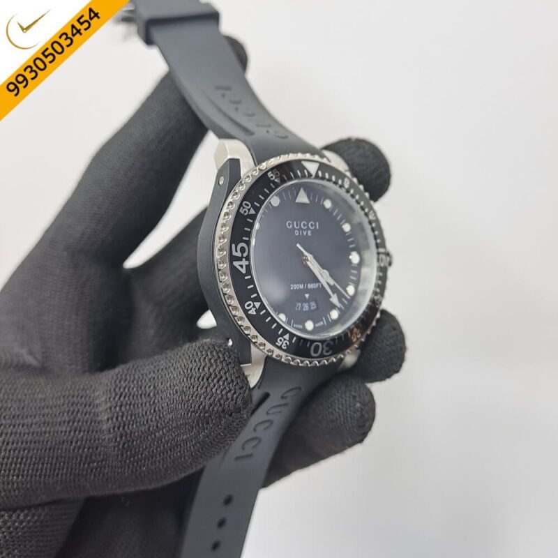 Gucci Dive Black Dial Black Rubber Strap Swiss Watch - Image 3
