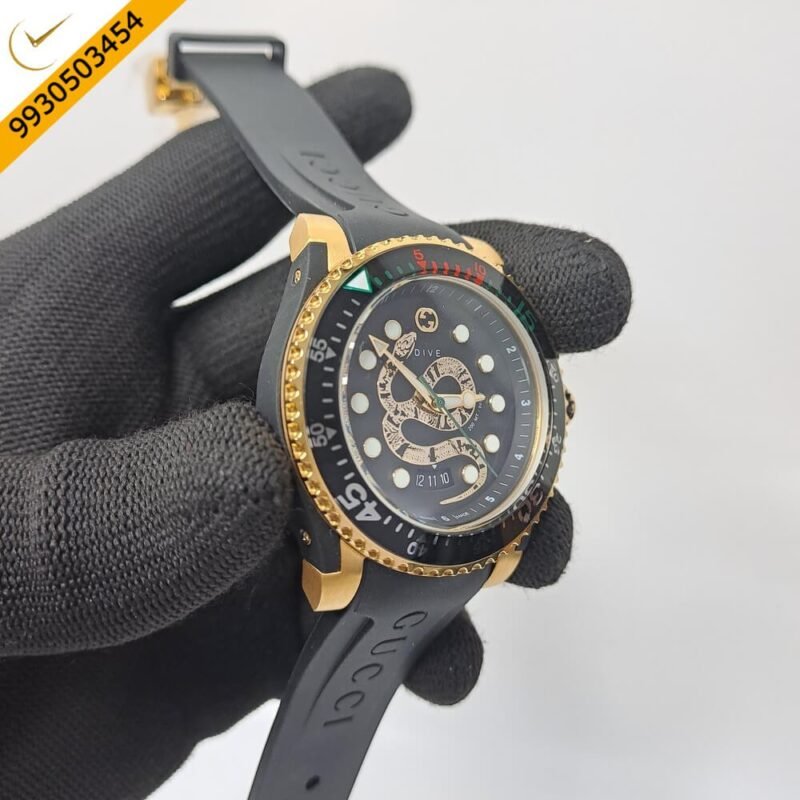 Gucci Snake DIVE YA136219 Black Snake Motif Dial Swiss Watch - Image 3