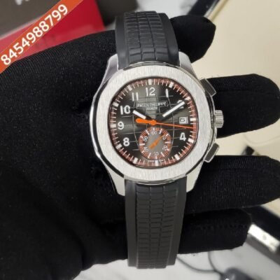 Patek Philippe Aquanaut Black Dial Black Rubber Strap Auotomatic Watch