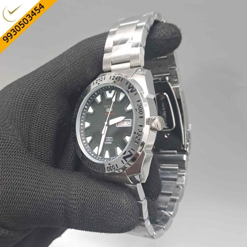 Seiko Sports 5 24 Jewels 100M Steel Black Dial Swiss Automatic Watch - Image 2