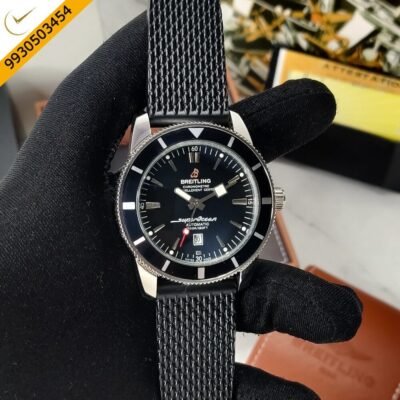 Breitling Super Ocean Black Dial Black Silicone Strap Automatic Watch