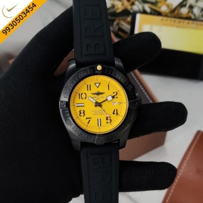 Breitling Avenger Seawolf Yellow Dial Silicon Strap Automatic Watch