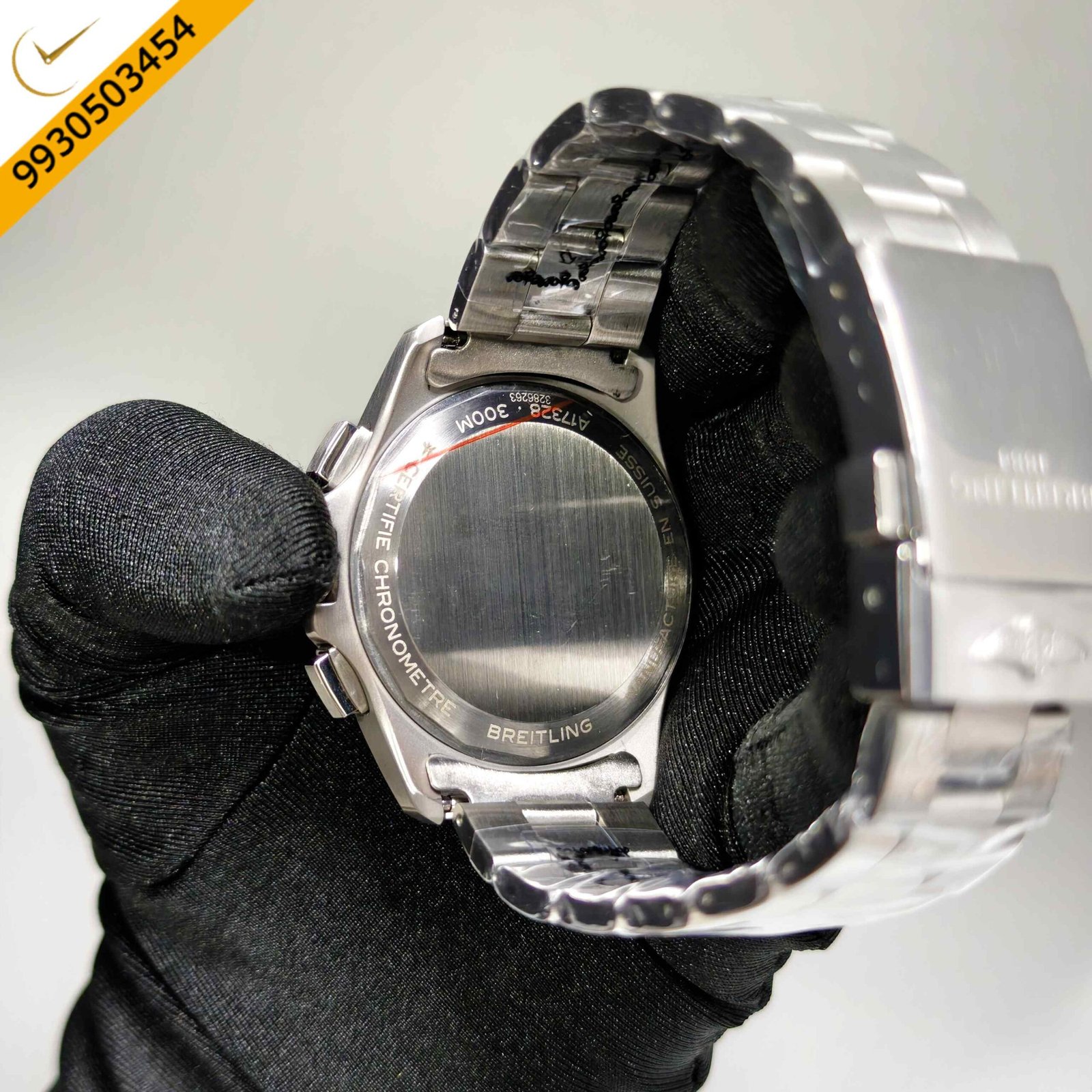 Breitling Avenger B01 Chronograph Steel Black Dial Stainless Steel Strap Swiss Automatic Watch - Image 4