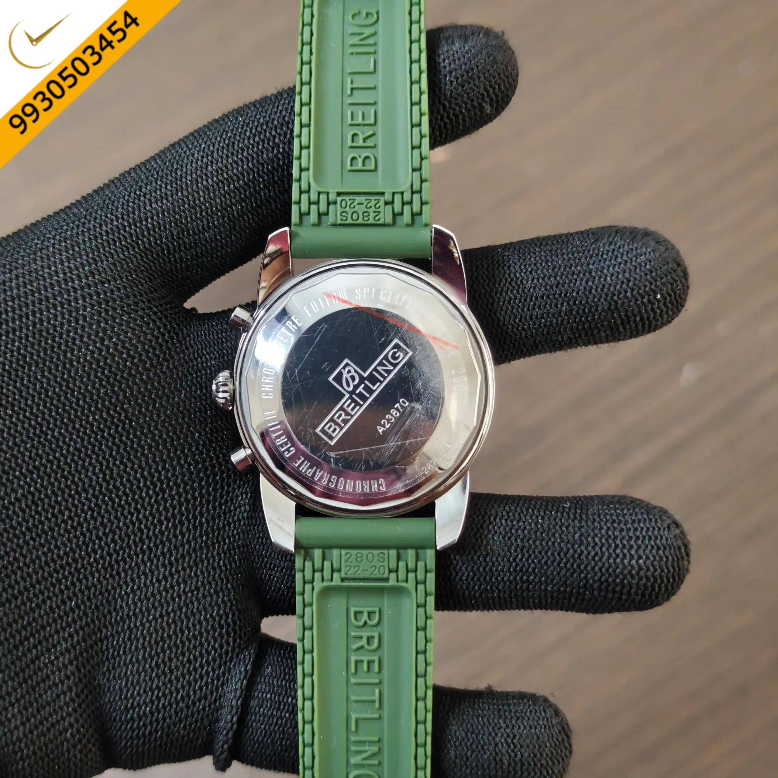 Breitling Superocean Heritage B01 Green Dial Chronograph Green Rubber Strap Swiss Automatic Watch - Image 2