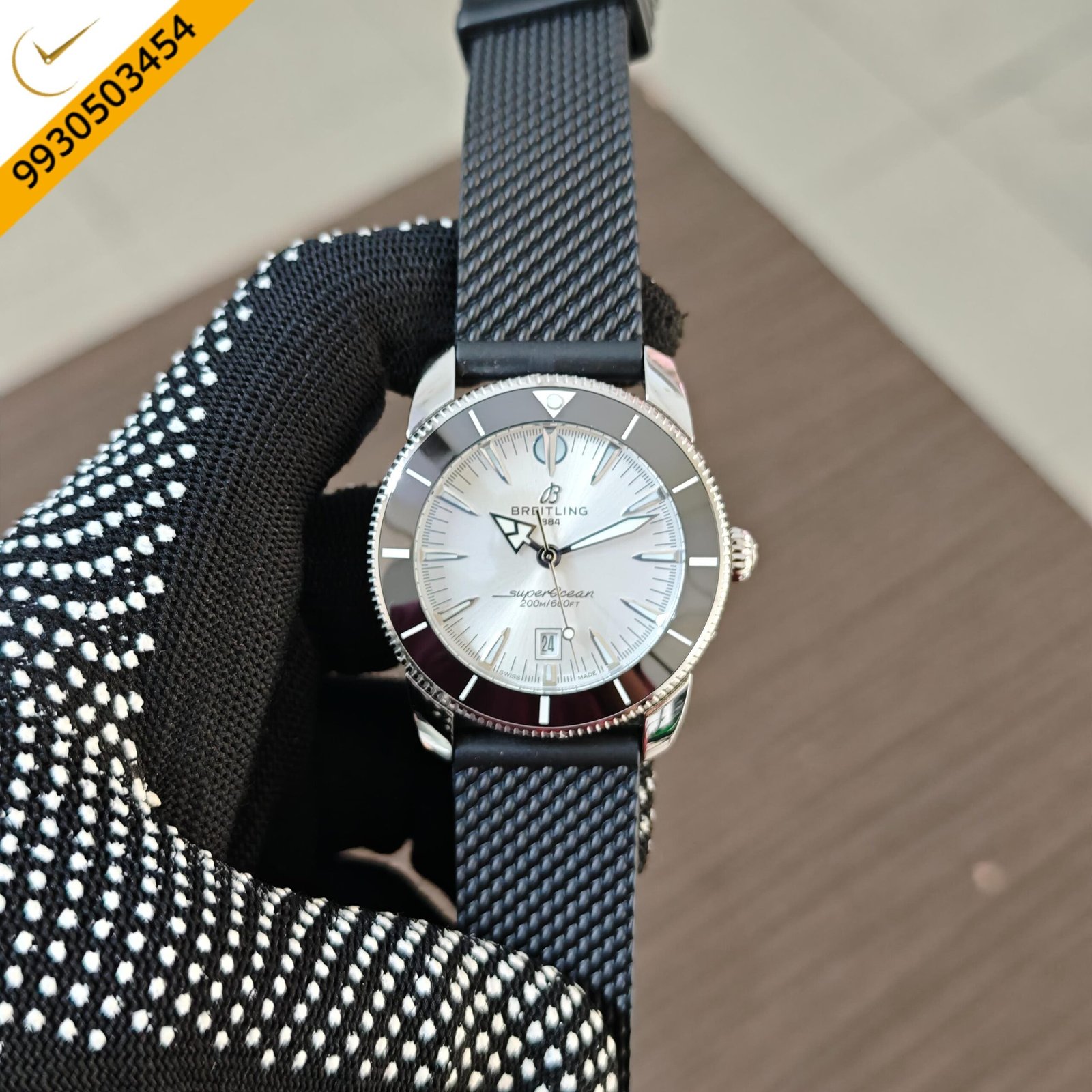 Breitling Superocean White Dial with Black Rubber Strap Swiss Quartz Watch - Image 2